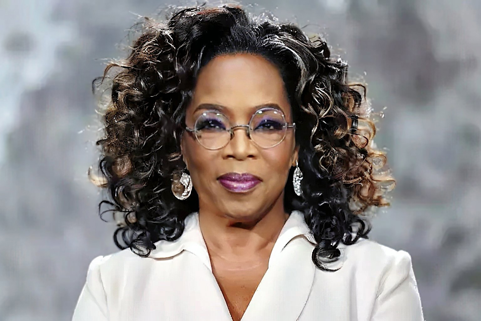 Current Oprah Winfrey Net Worth: Is She A Billionaire? – New Trader U